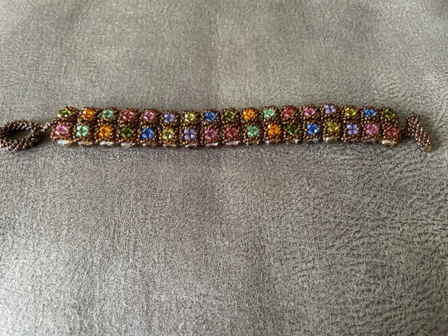 Handgemaakte armband Horae met prachtige multi-color glaskraaltjes 