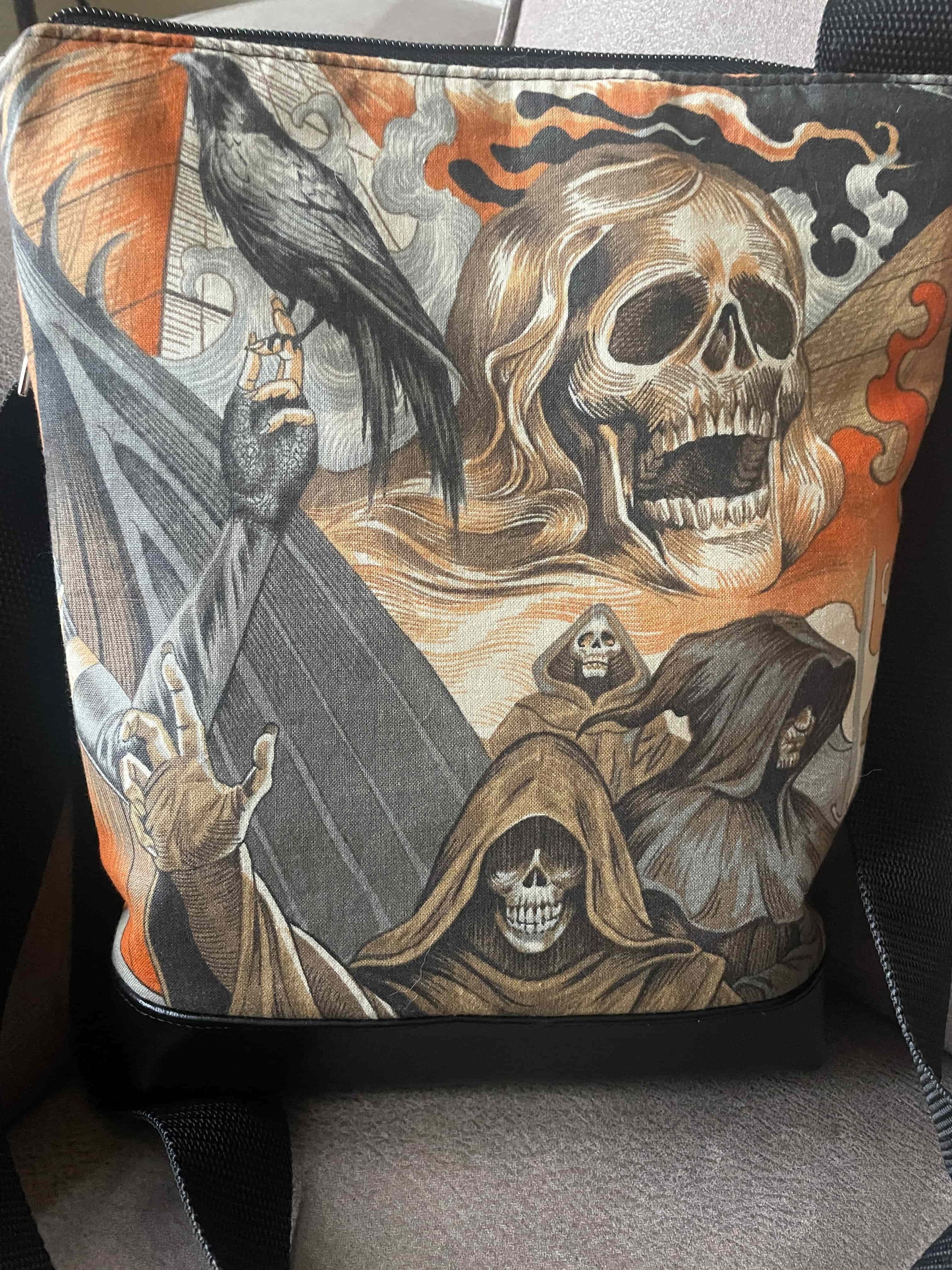 crossbody met bijzondere Halloween print