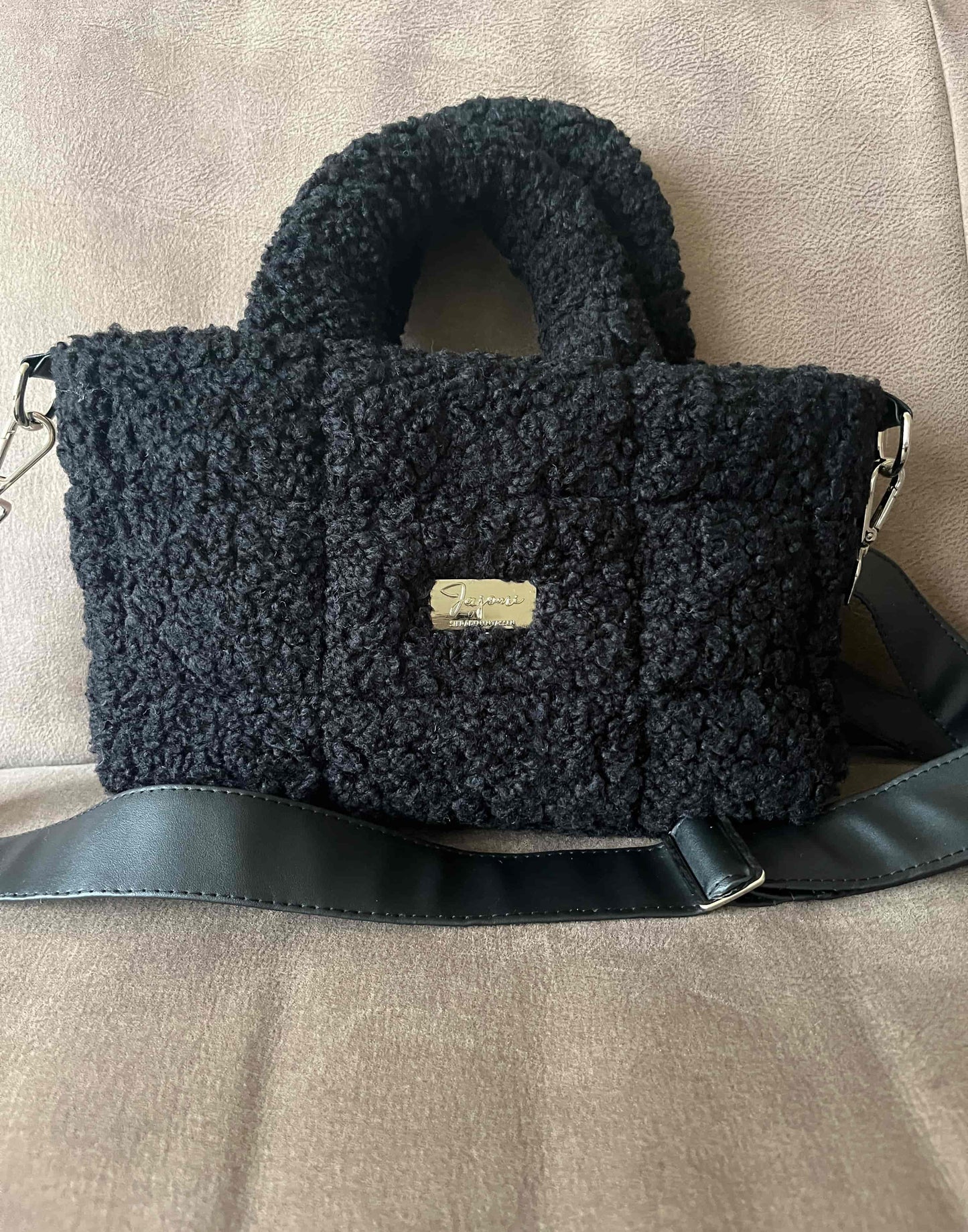 Tas Noir Teddy (Handmade Cozy Luxe Bag)