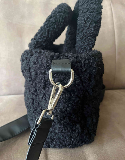 Tas Noir Teddy (Handmade Cozy Luxe Bag)